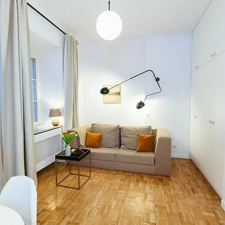 Charming Next To The Old Town! Varsavia