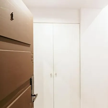 Apartman Charming Next To The Old Town! *