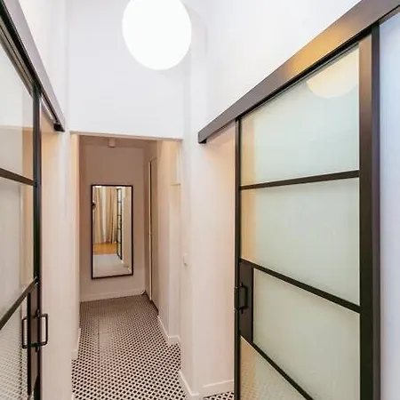 Charming Next To The Old Town! Apartment *