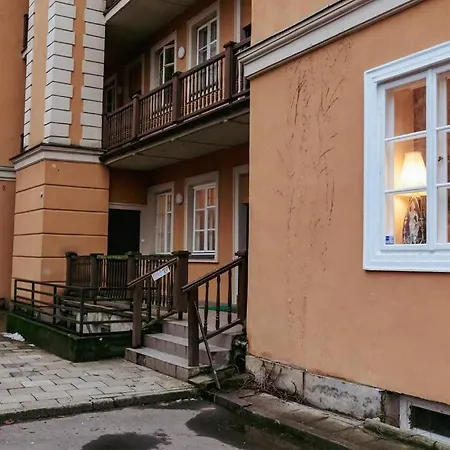 Charming Next To The Old Town! *