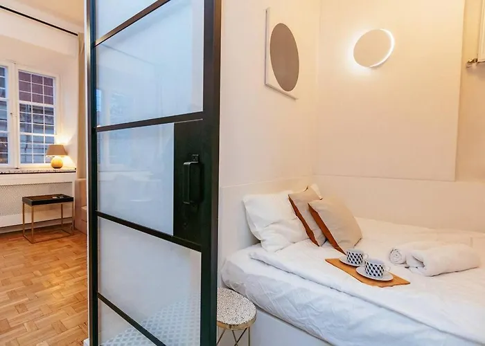 Charming Next To The Old Town! Lejlighed *