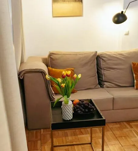 Lejlighed Charming Next To The Old Town! *