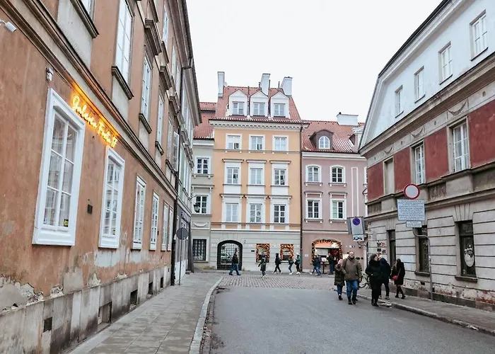 Charming Next To The Old Town!