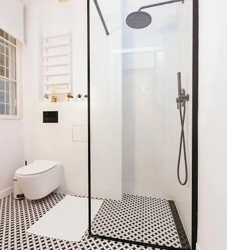 Charming Next To The Old Town! Warszawa