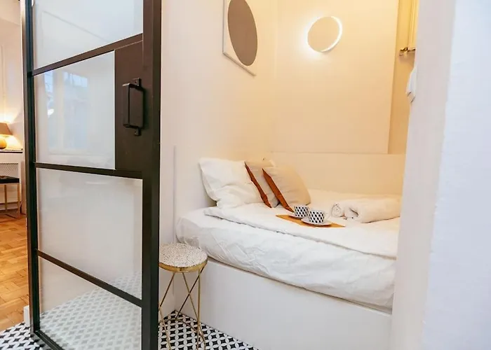 Charming Next To The Old Town! Lejlighed