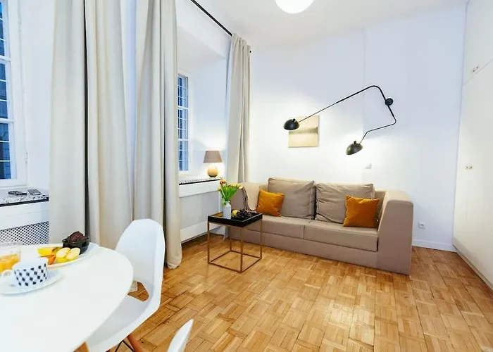 Charming Next To The Old Town! Lejlighed *