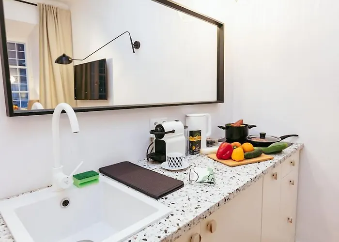 Charming Next To The Old Town! Warszawa