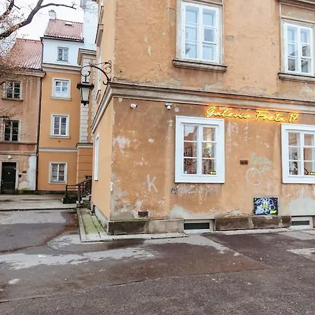 Charming Next To The Old Town! *