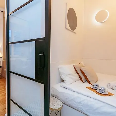 Charming Next To The Old Town!